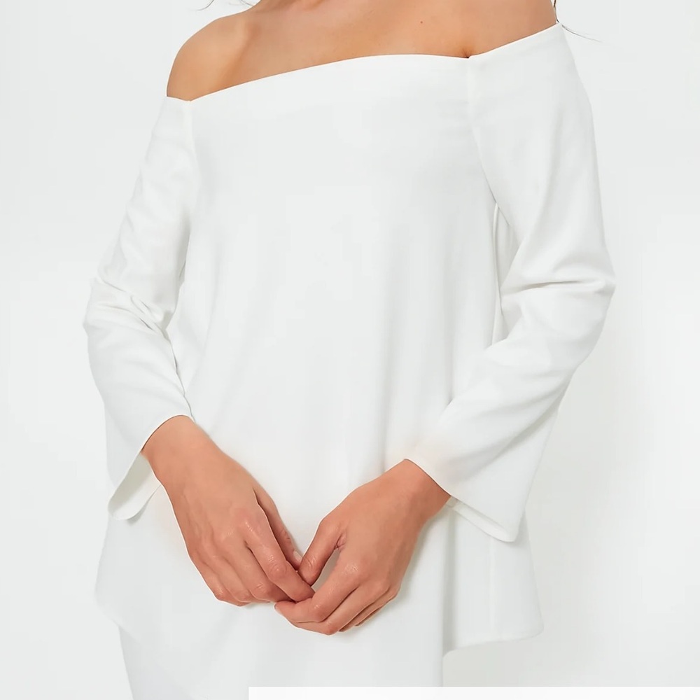 TUCKERNUCK White Miranda Off the Shoulder Blouse top chic minimalist medium